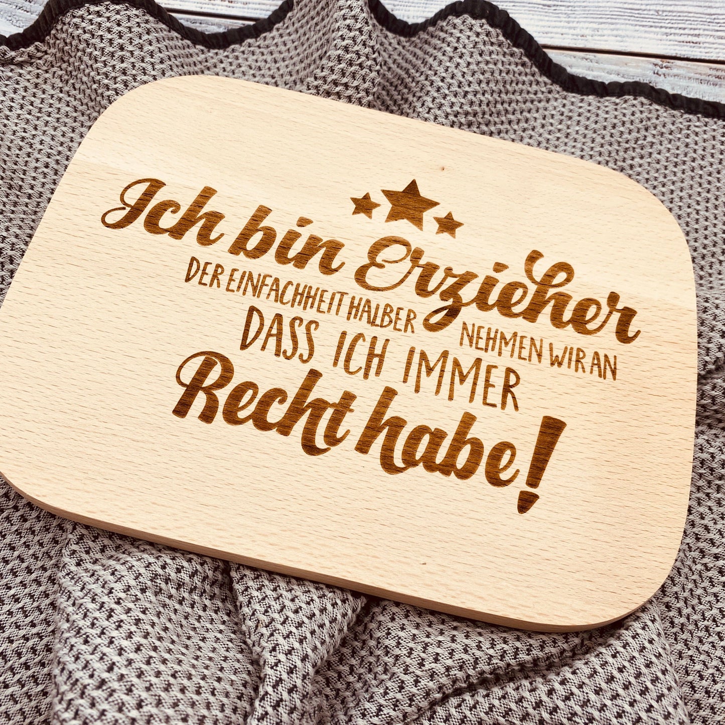 Schneidebrett | individuelles Geschenk zum Abschied Kindergarten | Frühstücksbrett aus Holz mit Gravur