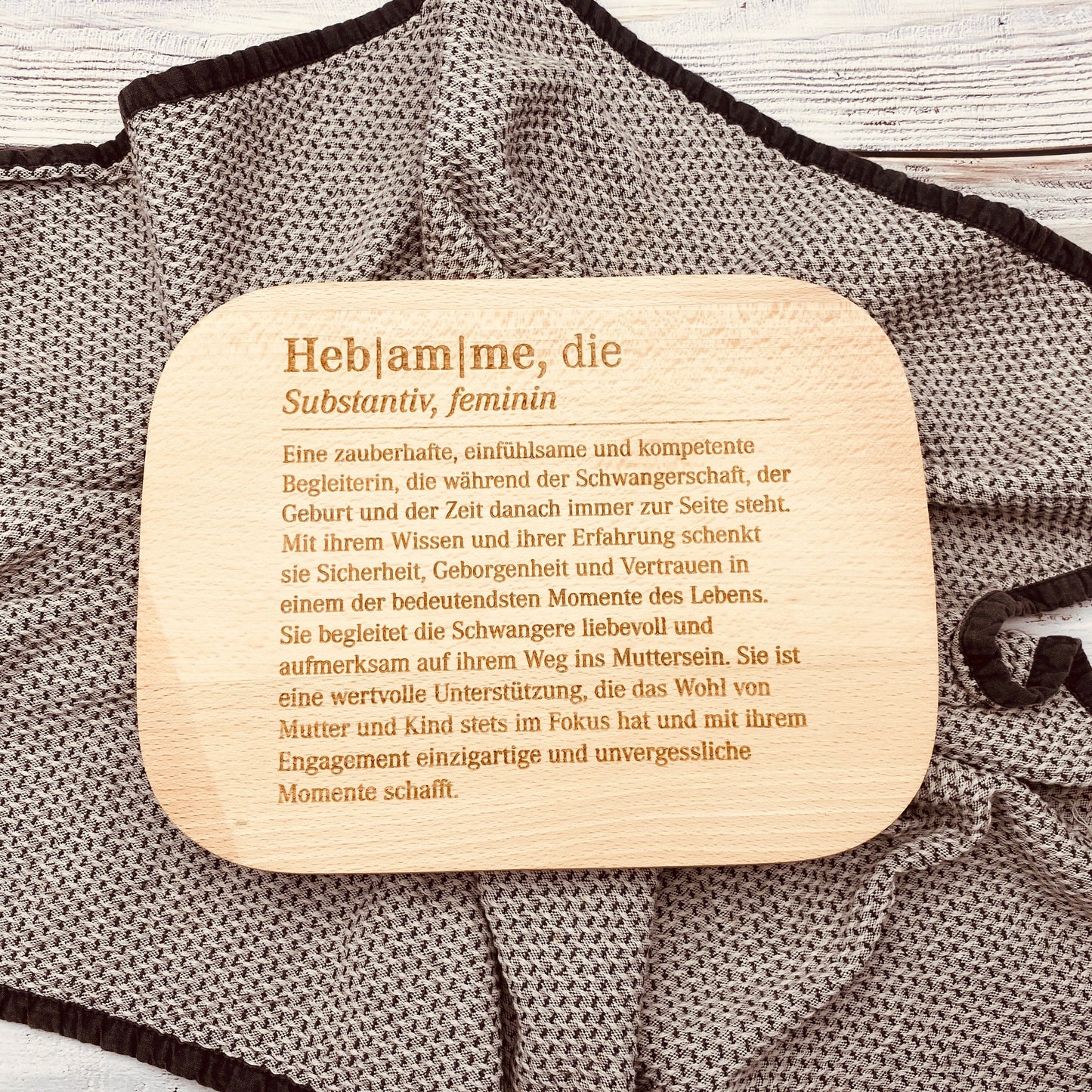 Schneidebrett Hebamme | individuelles Geschenk zum Geburtstag oder Weihnachten | Frühstücksbrett aus Holz mit Gravur