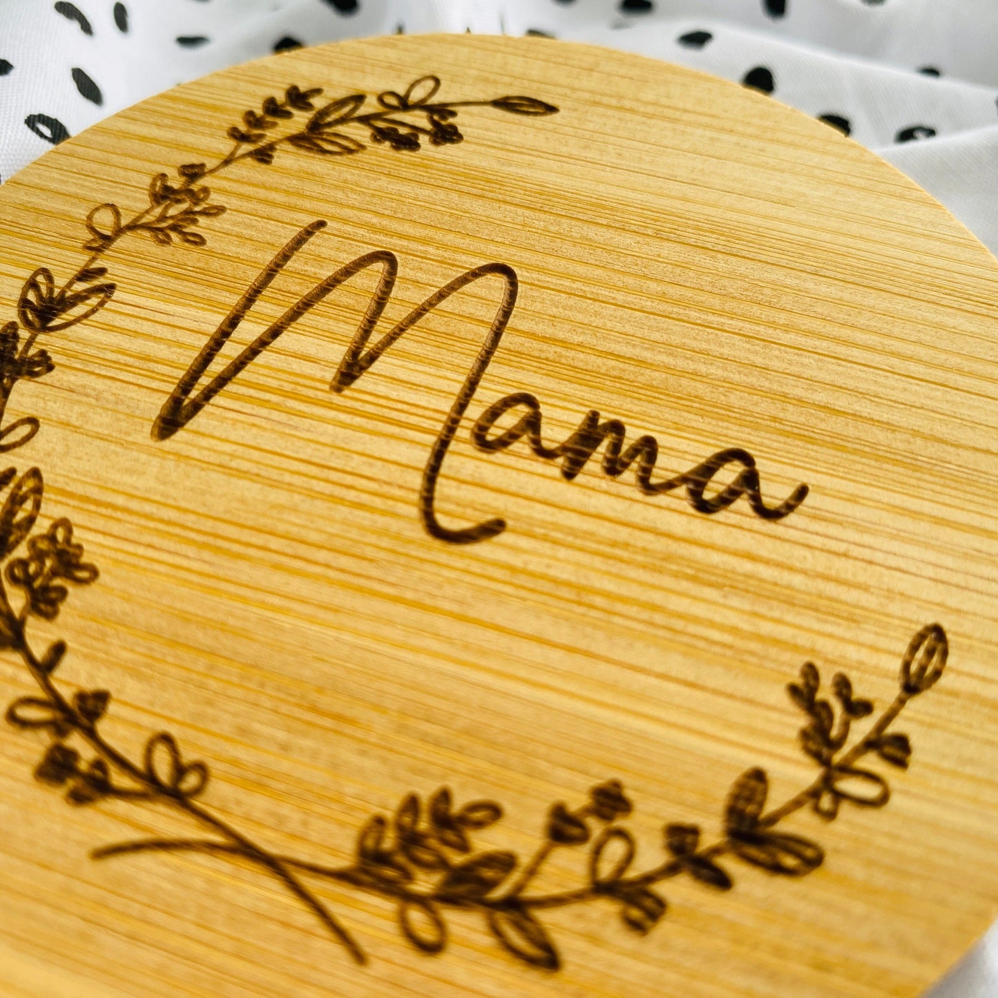 personalisierter Untersetzer aus Bambus | individuelles Geschenk zur Hochzeit oder zum Geburtstag | Jubiläum der Firma