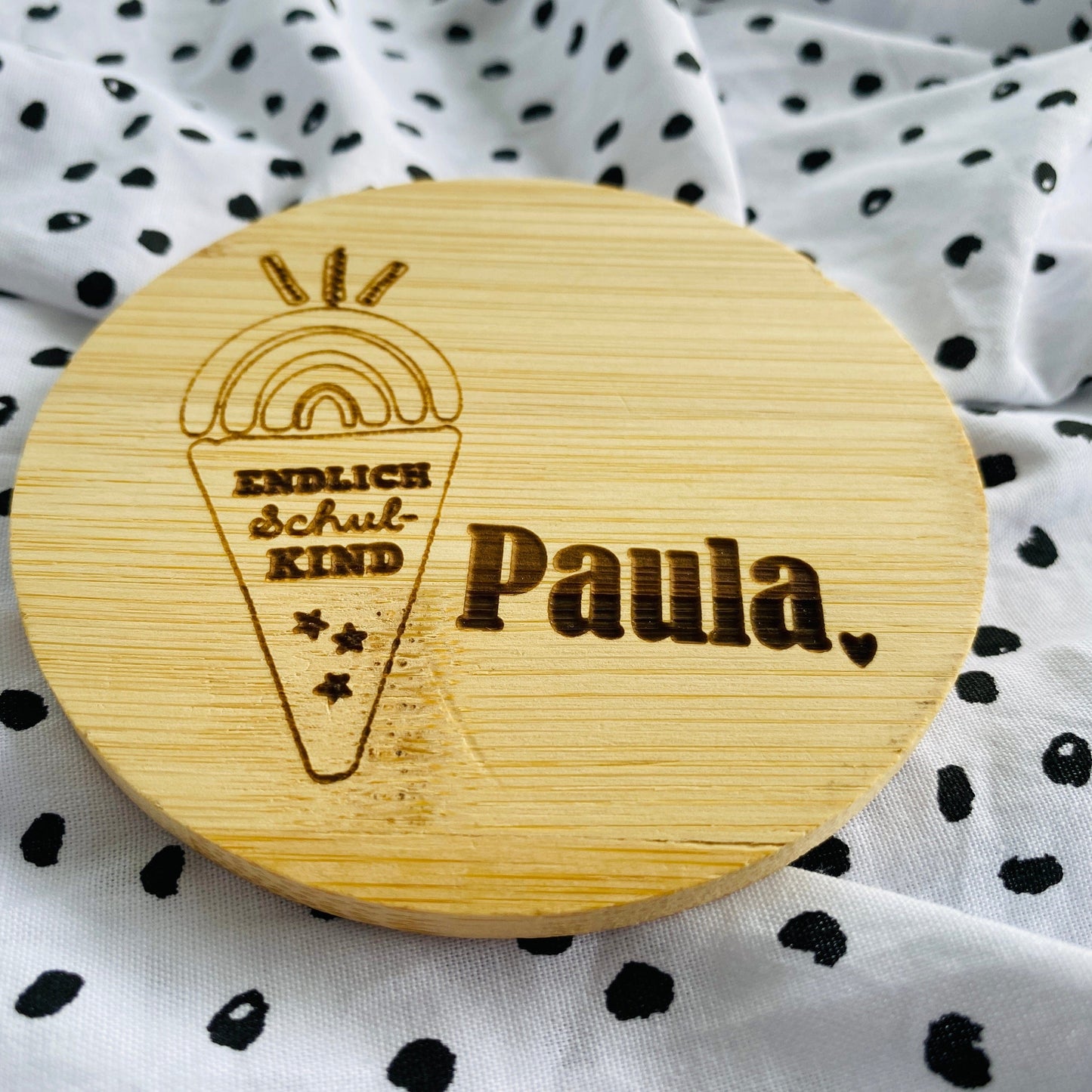personalisierter Untersetzer aus Bambus | individuelles Geschenk zur Einschulung oder für die Schultüte