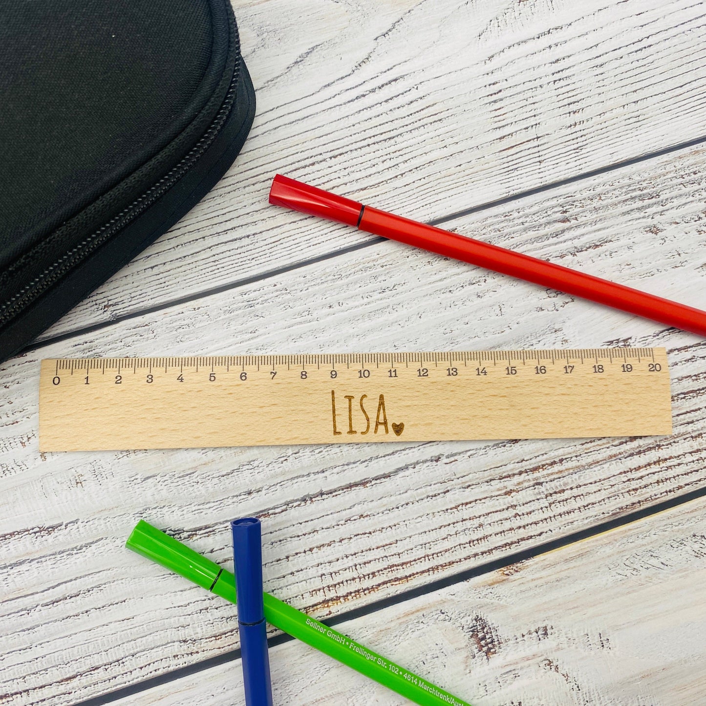 personalisiertes Lineal aus Holz | Geschenk zur Einschulung oder für die Schultüte | Schulkind | Messlatte 20cm | personalisiert mit Namen