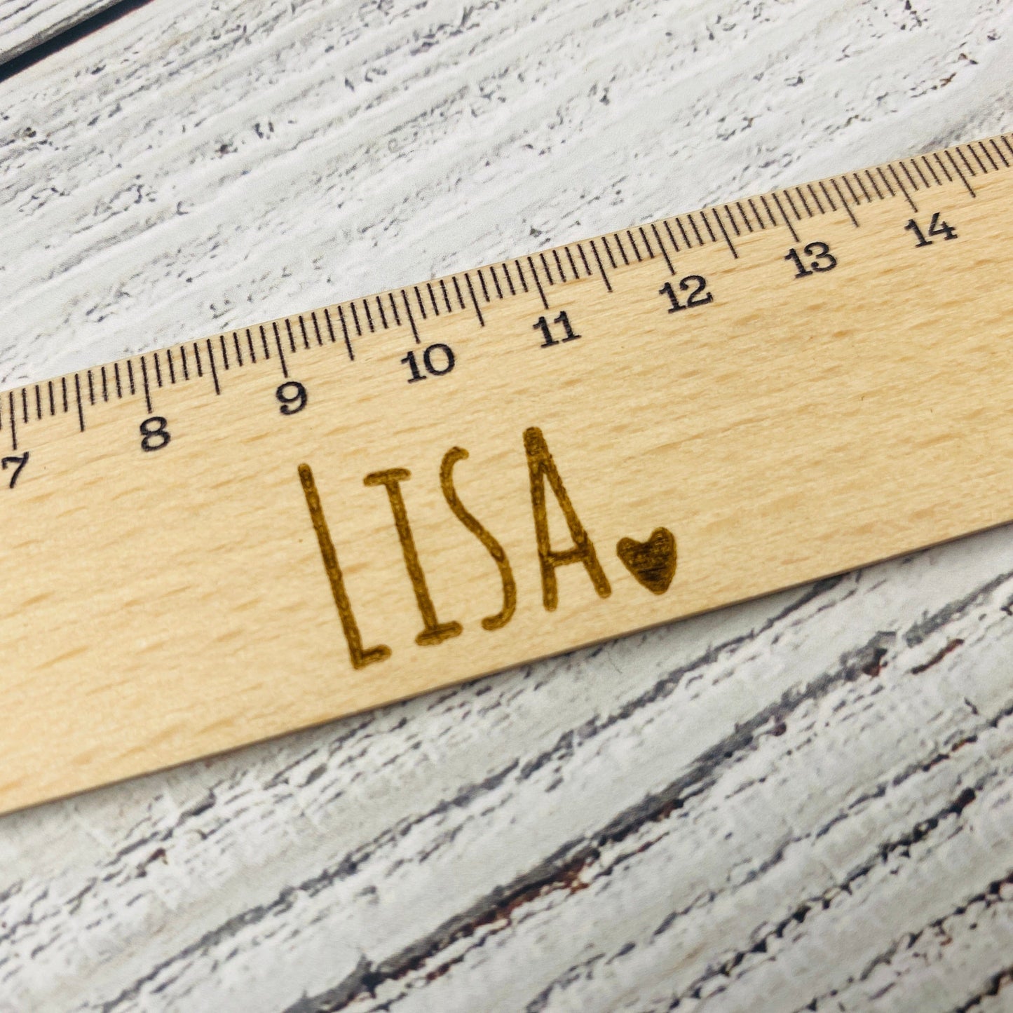personalisiertes Lineal aus Holz | Geschenk zur Einschulung oder für die Schultüte | Schulkind | Messlatte 20cm | personalisiert mit Namen