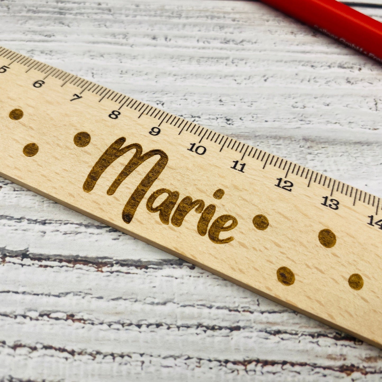 personalisiertes Lineal aus Holz | Geschenk zur Einschulung oder für die Schultüte | Schulkind | Messlatte 20cm | personalisiert mit Namen