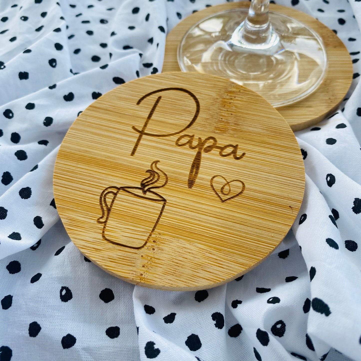 personalisierter Untersetzer aus Bambus | individuelles Geschenk zur Hochzeit oder zum Geburtstag | Jubiläum der Firma