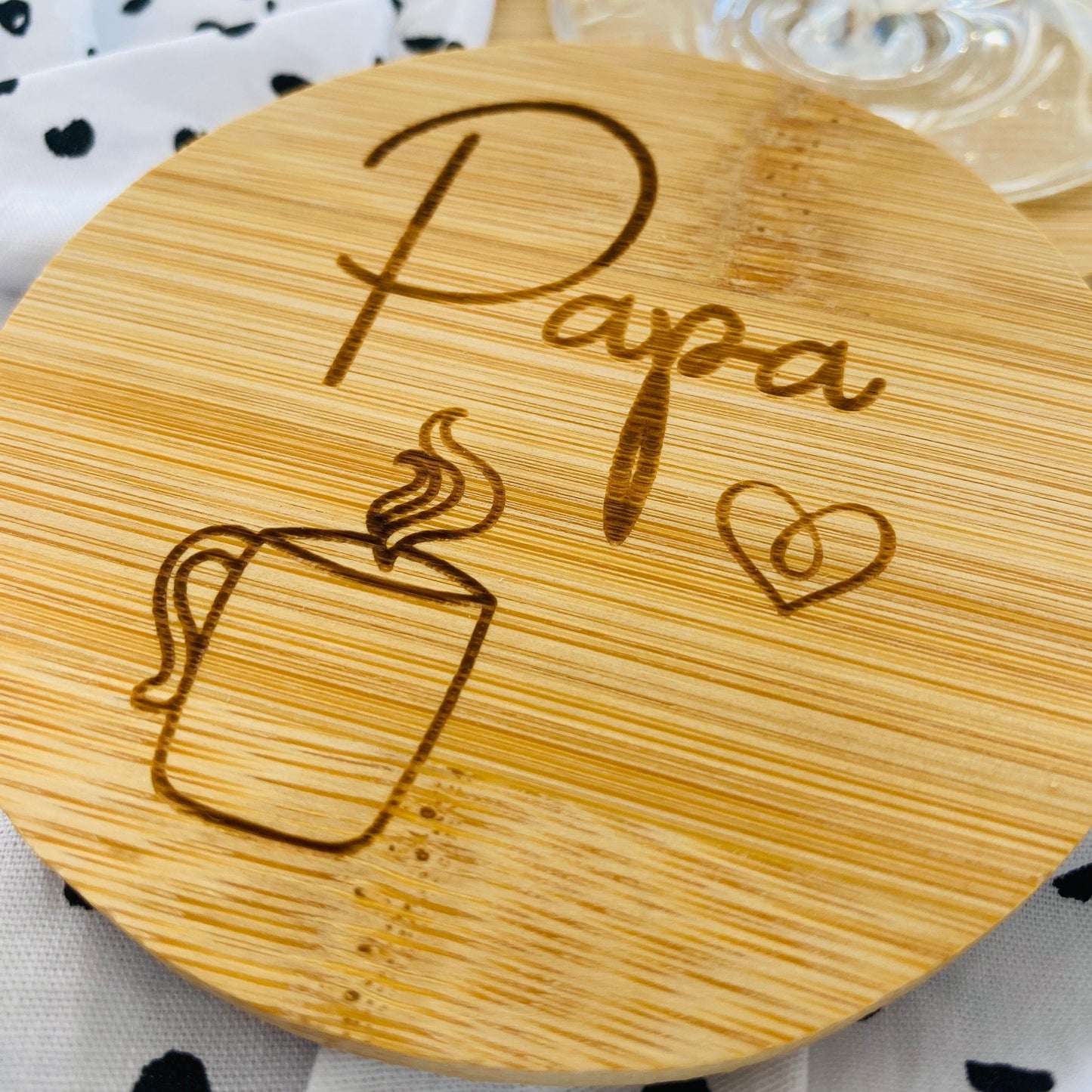 personalisierter Untersetzer aus Bambus | individuelles Geschenk zur Hochzeit oder zum Geburtstag | Jubiläum der Firma