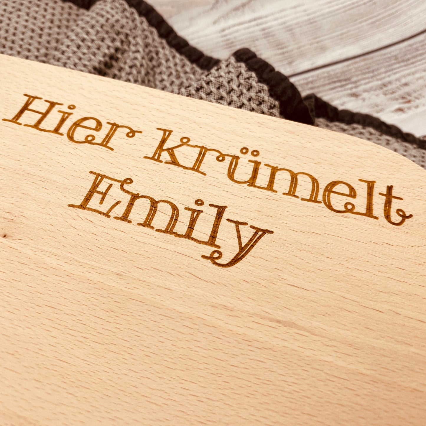 Kinderschneidebrett mit Gravur | personalisiertes Schnedebrett für Kinder | Geschenk zum Kindergeburtstag | Kinderbrettchen mit Namen