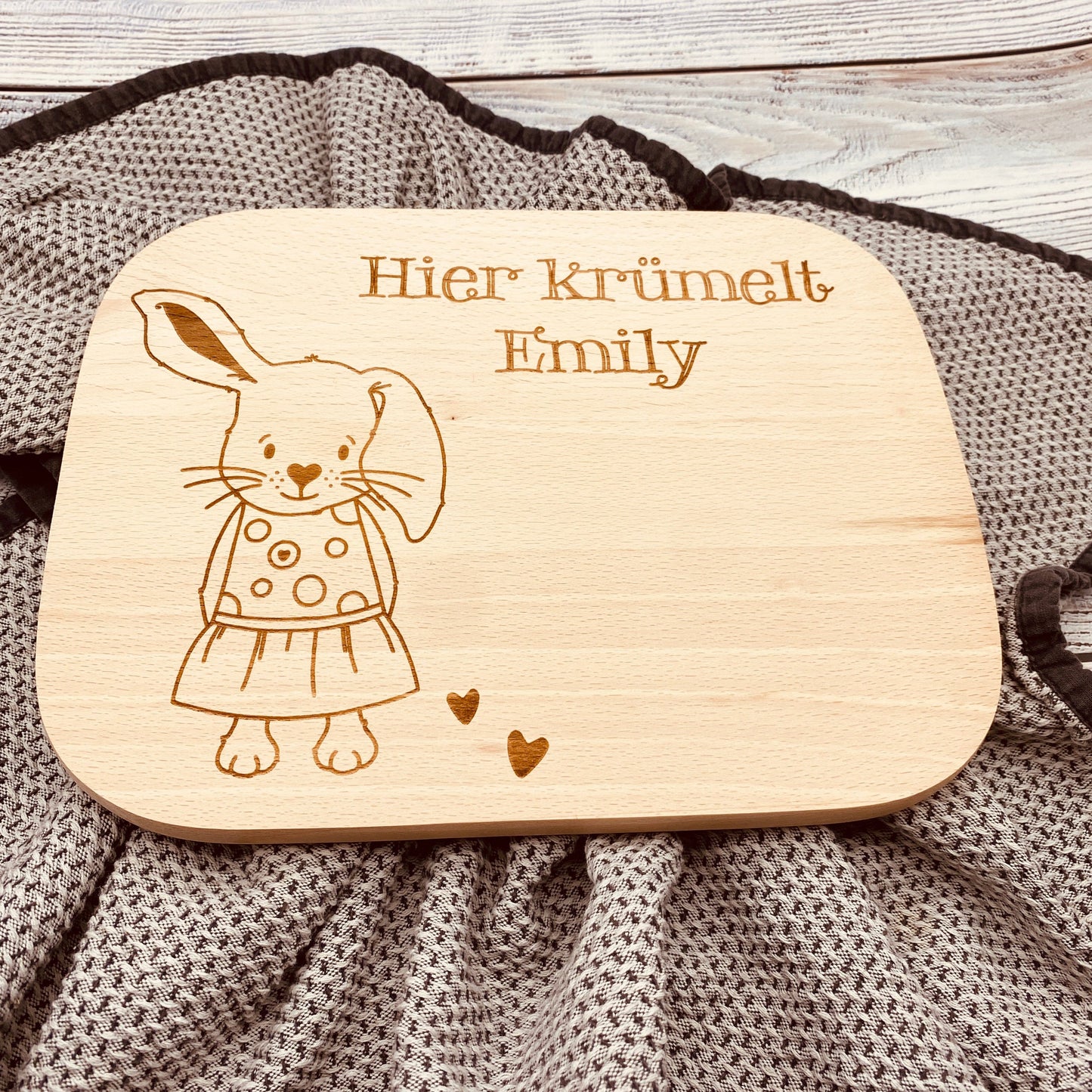 Kinderschneidebrett mit Gravur | personalisiertes Schnedebrett für Kinder | Geschenk zum Kindergeburtstag | Kinderbrettchen mit Namen
