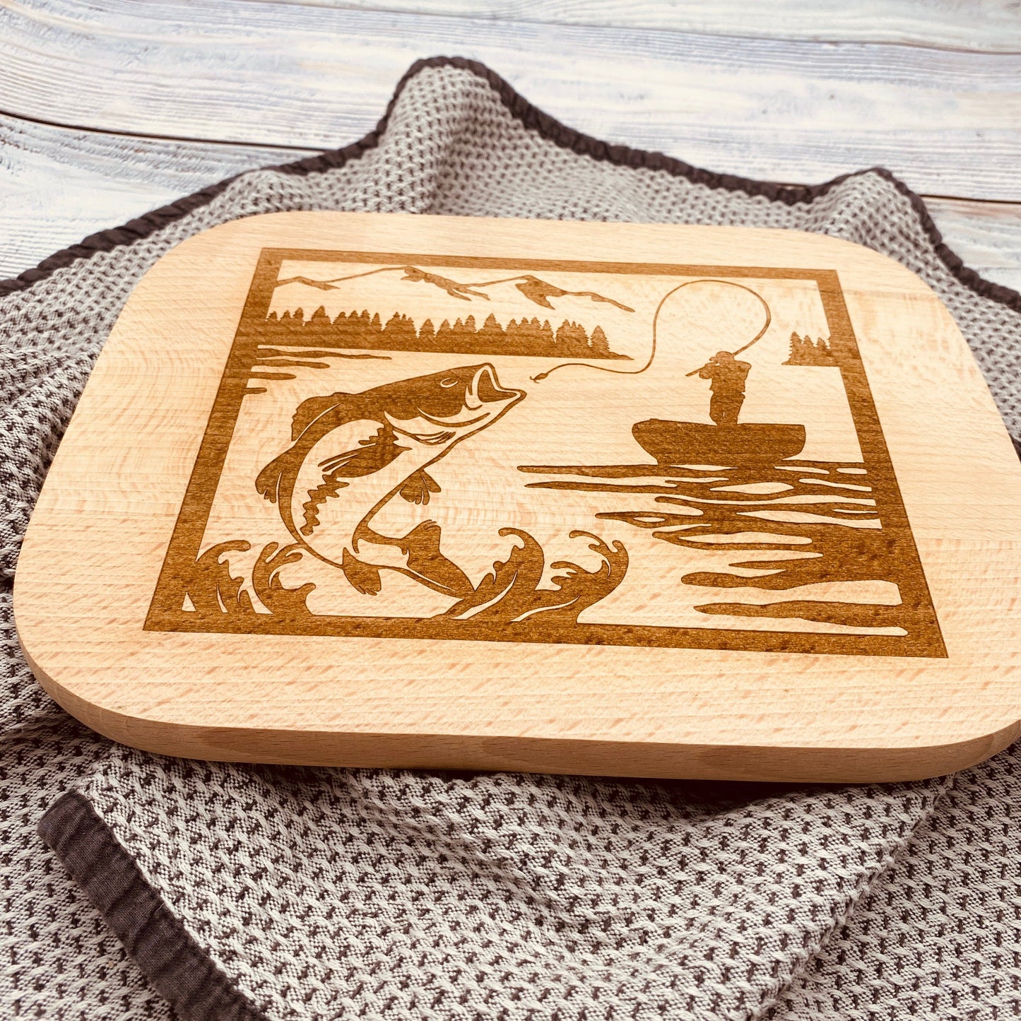 Einzigartiges Schneidebrett für Angler | Frühstücksbrett für Fischer | Geschenke für Anglerfreunde