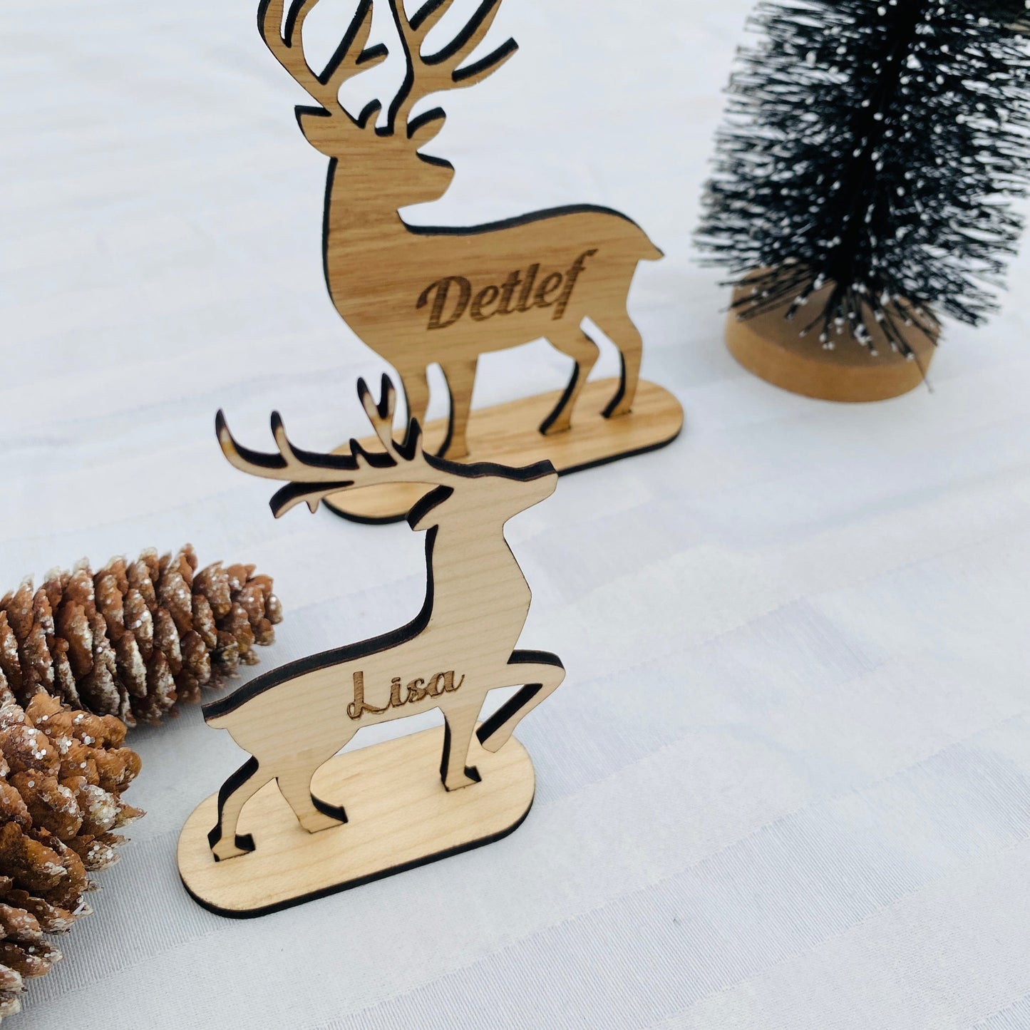personalisiertes Rentier | Weihnachtsdekoration für den Tisch | Geschenk für die Adventszeit | Platzkarte aus Holz