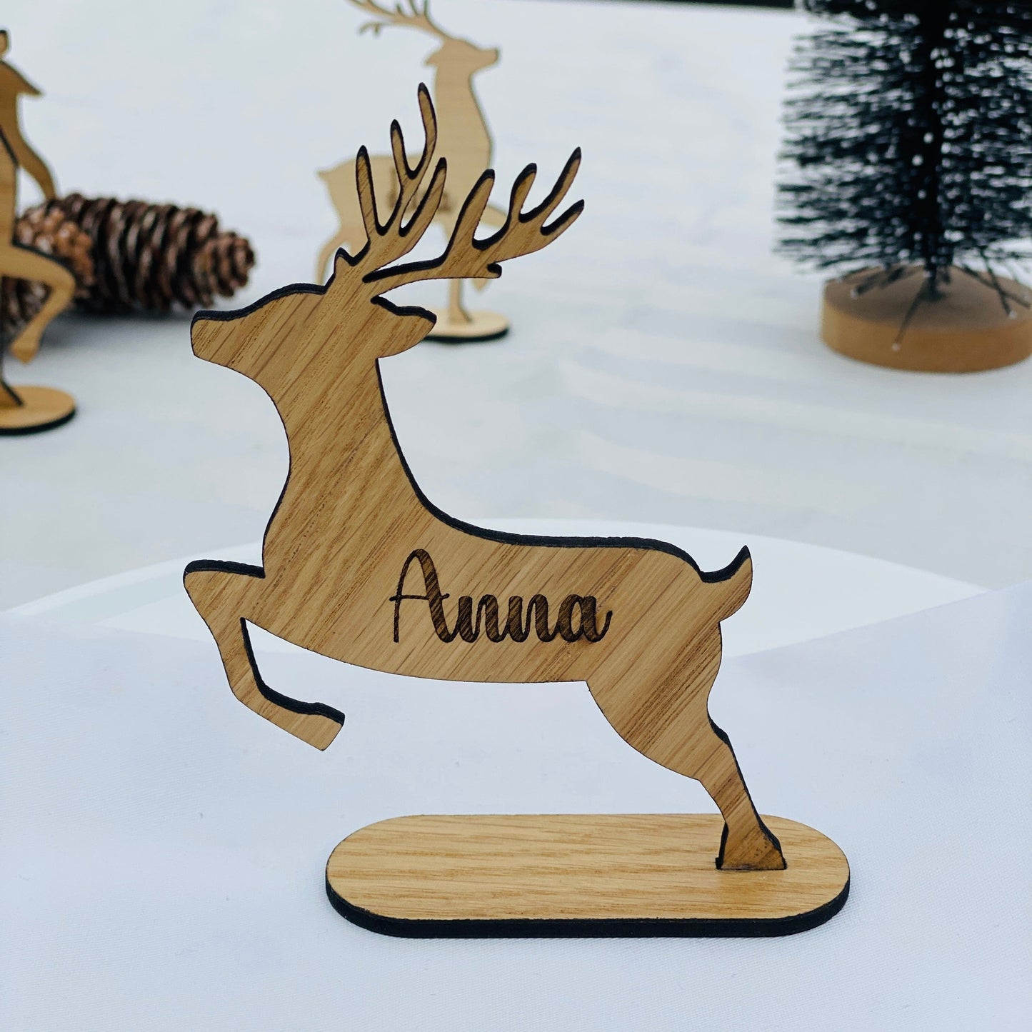 personalisiertes Rentier | Weihnachtsdekoration für den Tisch | Geschenk für die Adventszeit | Platzkarte aus Holz
