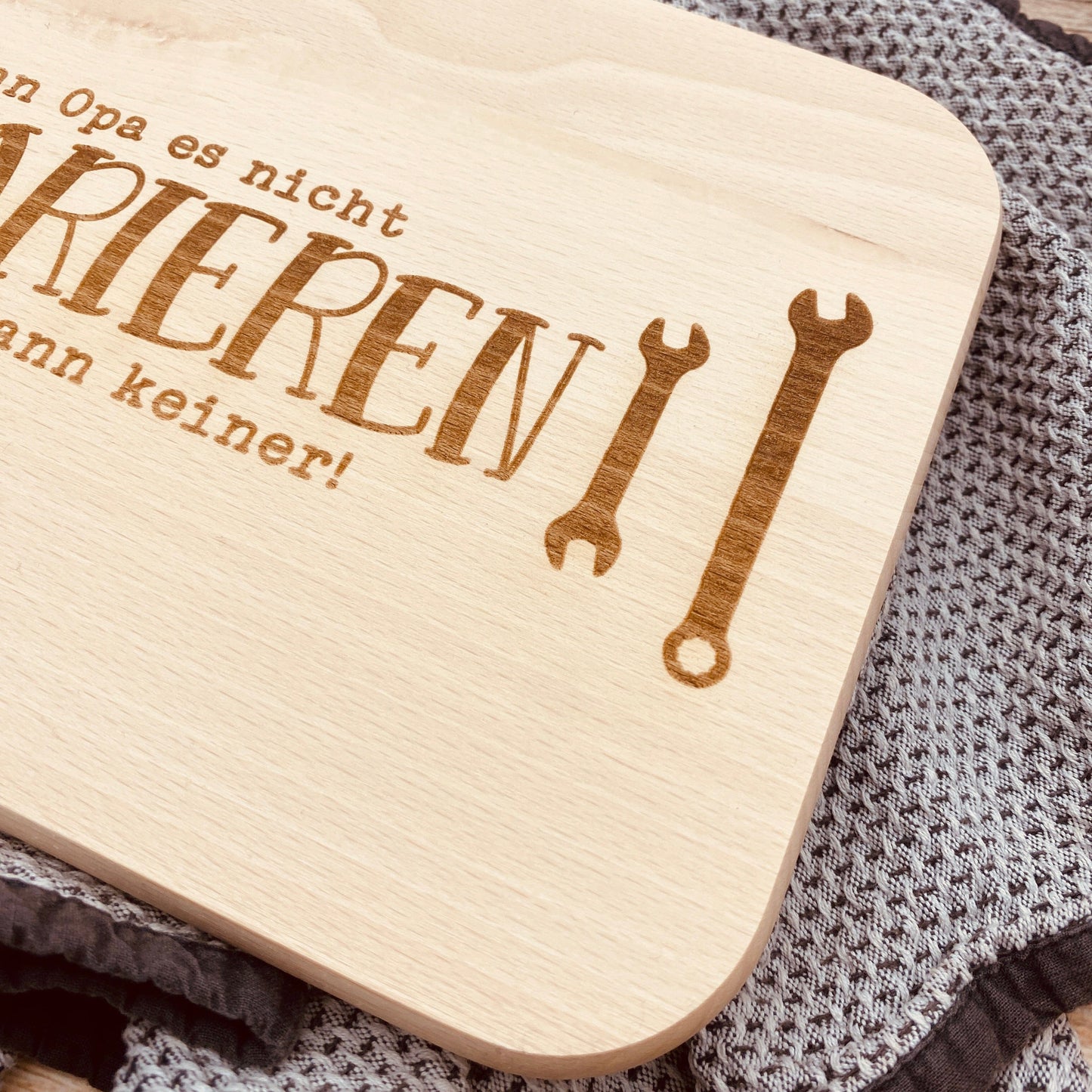 Küchenschneidebrett Opa | Familiengeschenk | Holzbrett mit Gravur | Frühstücksbrettchen