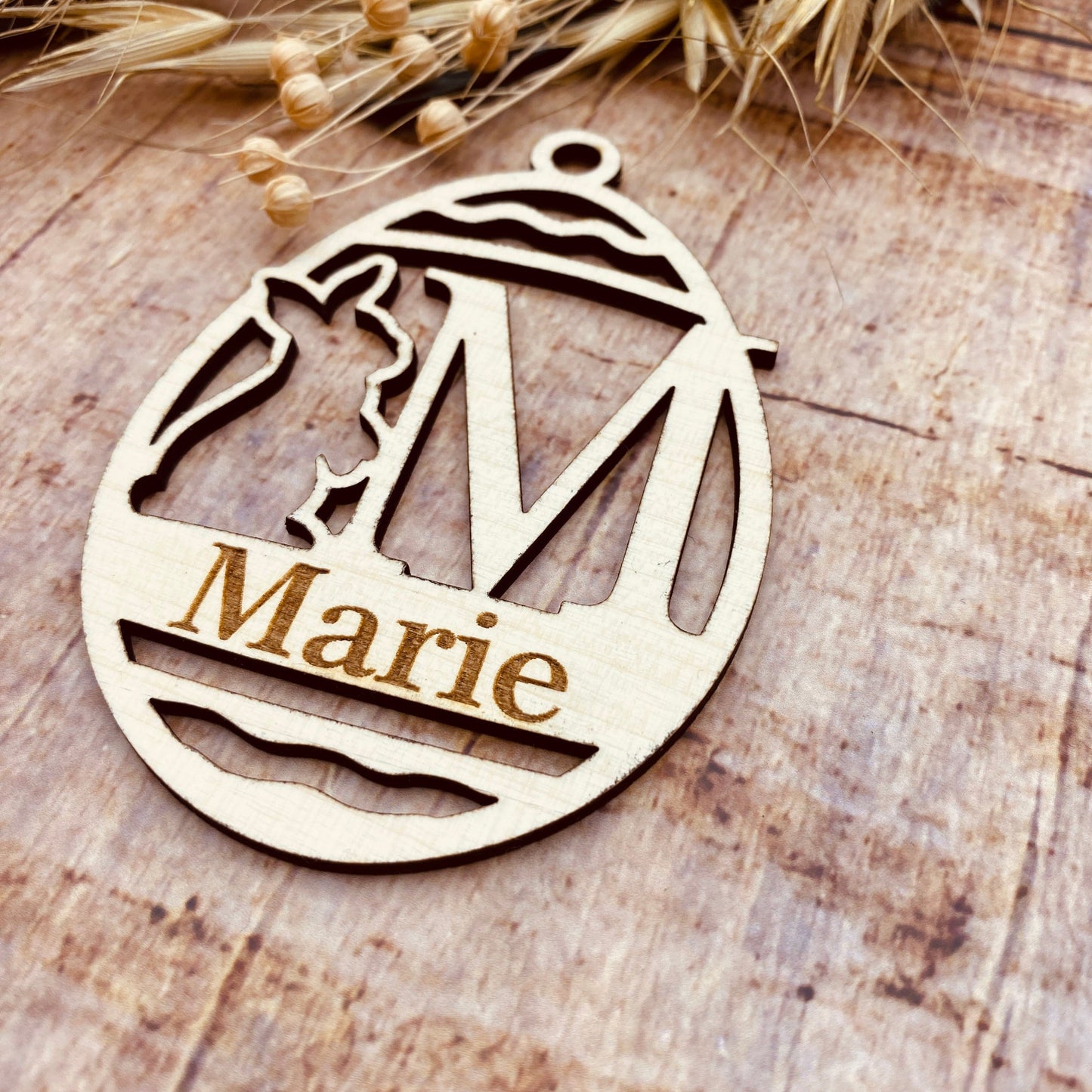 Osterdeko personalisiert aus Holz | Holzanhänger zu Ostern | Anhänger mit Namen | individuelles Osterei | Osteranhänger für den Osterkorb