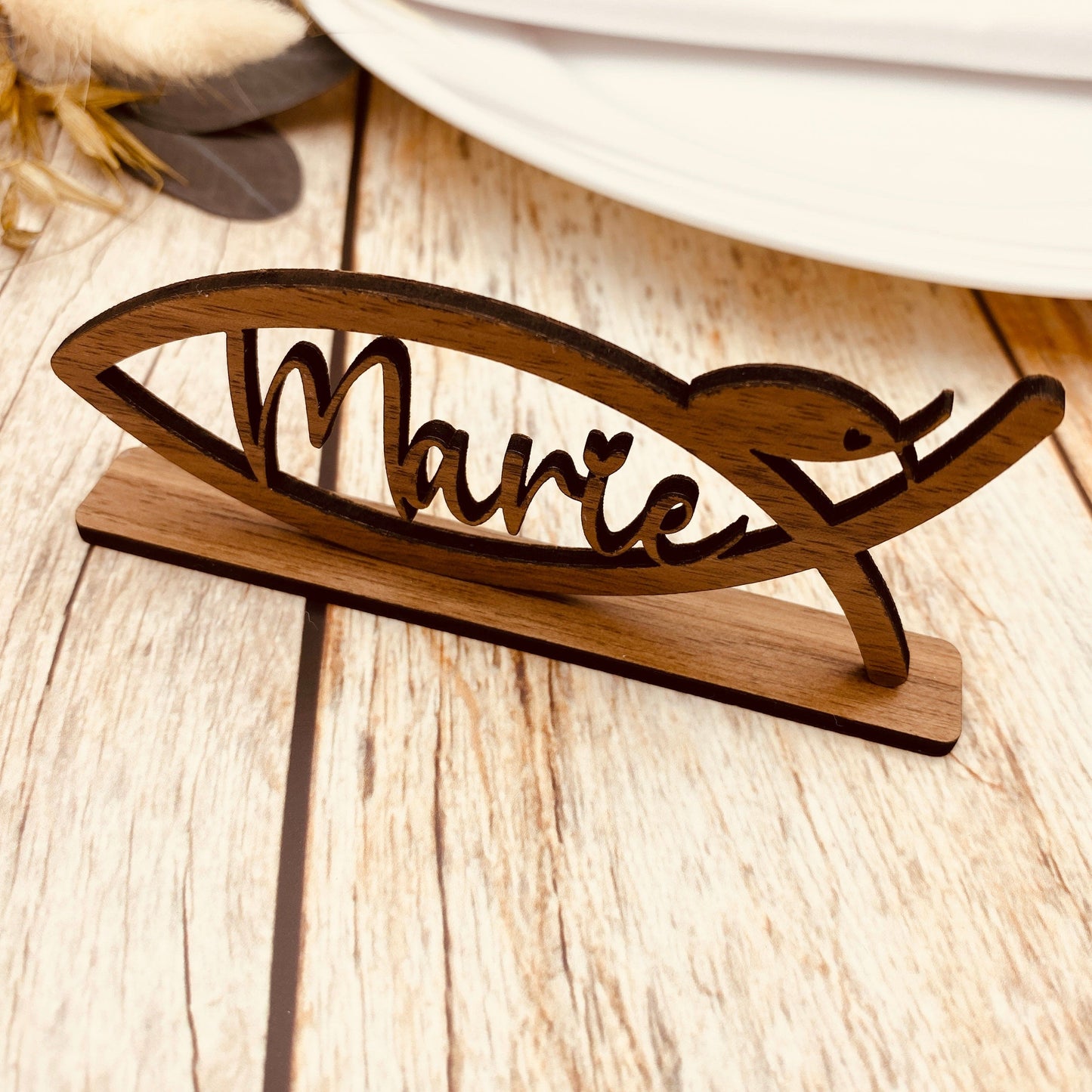 Tischdekoration zur Taufe | personalisierte Gastgeschenke zur Kommunion | Symbol für Konfirmation | Fisch Symbol als Deko