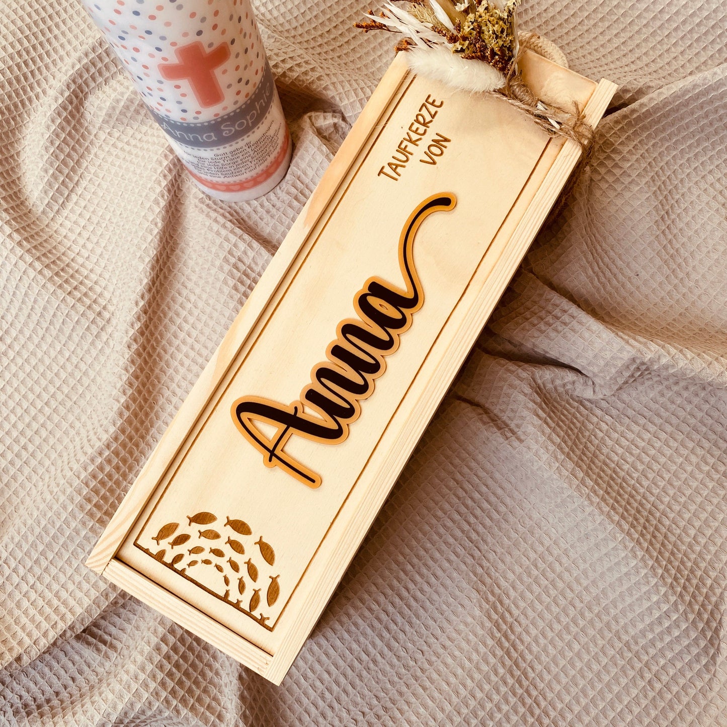 Aufbewahrungsbox für Taufkerzen | personalisierte Kerzenbox mit Namen | Holzkiste mit Gravur für die Taufkerze