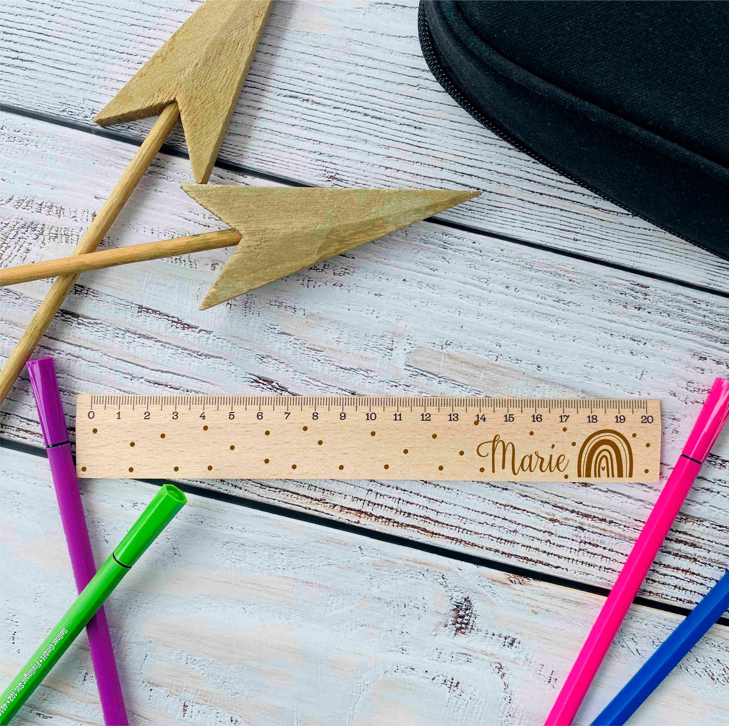 personalisiertes Lineal aus Holz | Geschenk zur Einschulung oder für die Schultüte | Schulkind | Messlatte 20cm | individuell mit Namen
