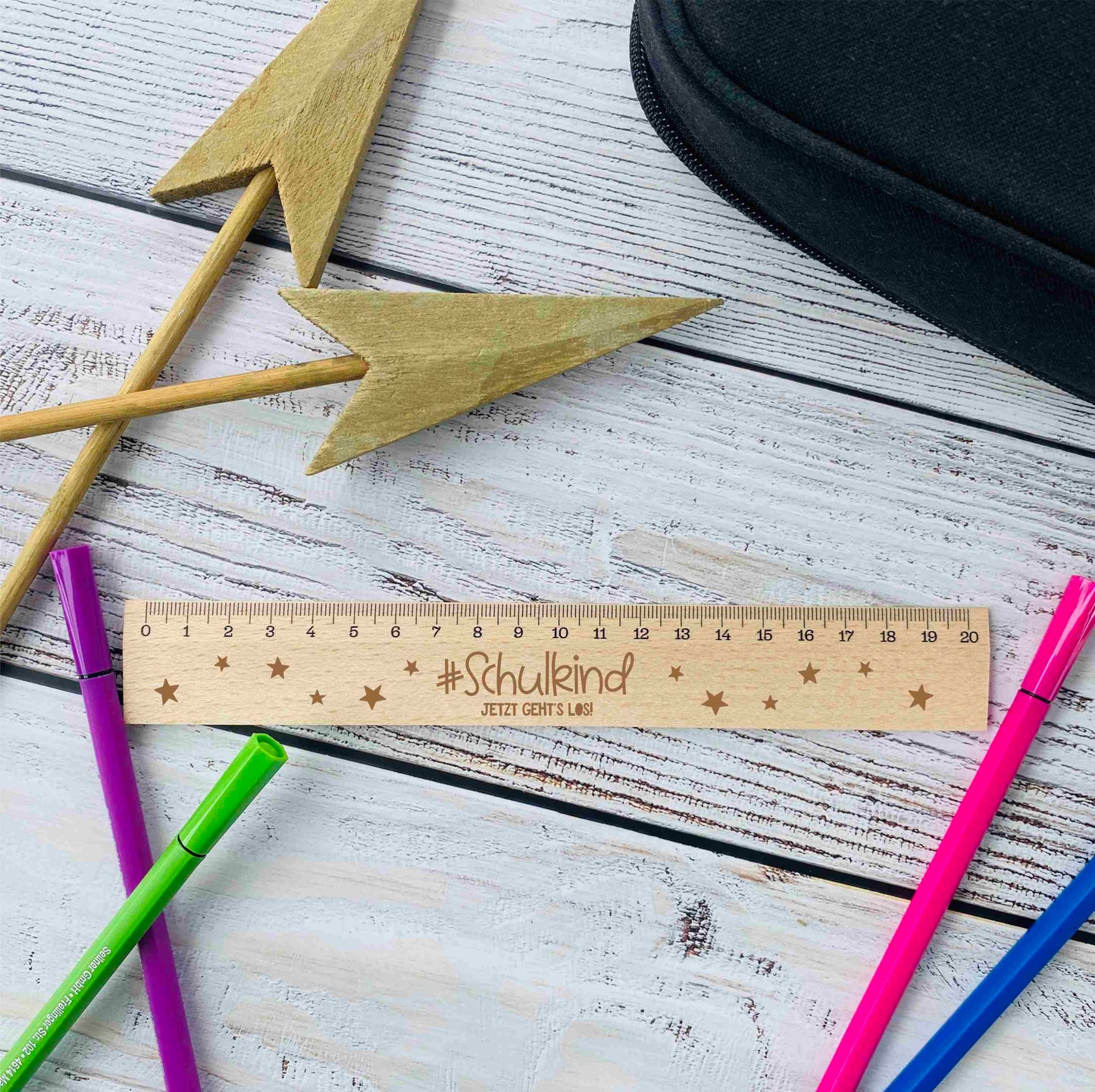 individuelles Lineal aus Holz | Geschenk zur Einschulung oder für die Schultüte | Schulkind | Messlatte 20cm | personalisiert mit Namen