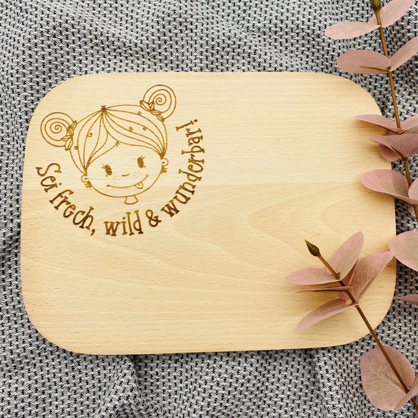 Frühstücksbrett Mädchen frech wild Schneidebrett Geschenk