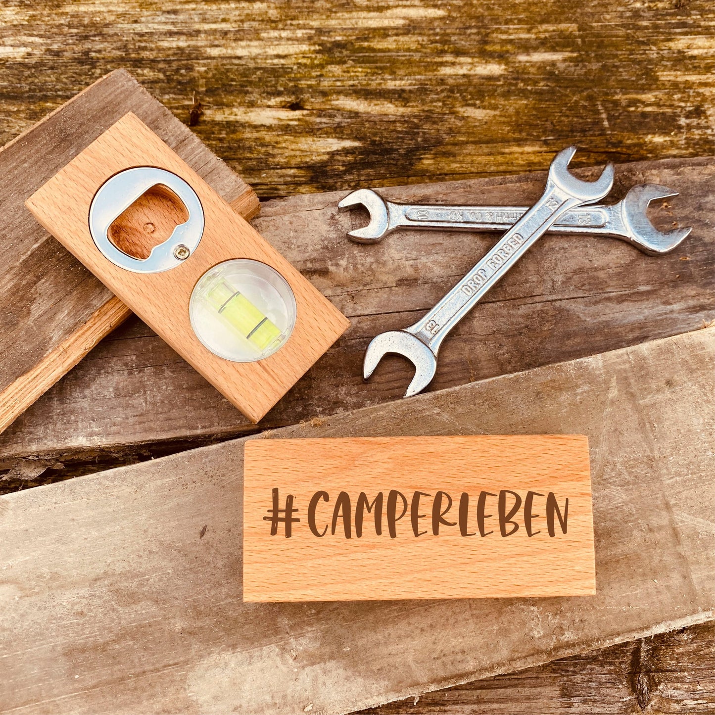 Flaschenöffner aus Holz mit Gravur | Geschenke für Bierliebhaber | personalisierter Flaschenöffner | Geschenk zum Vatertag
