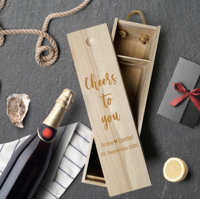 Weinkiste personalisiertes Geschenk Hochzeit
