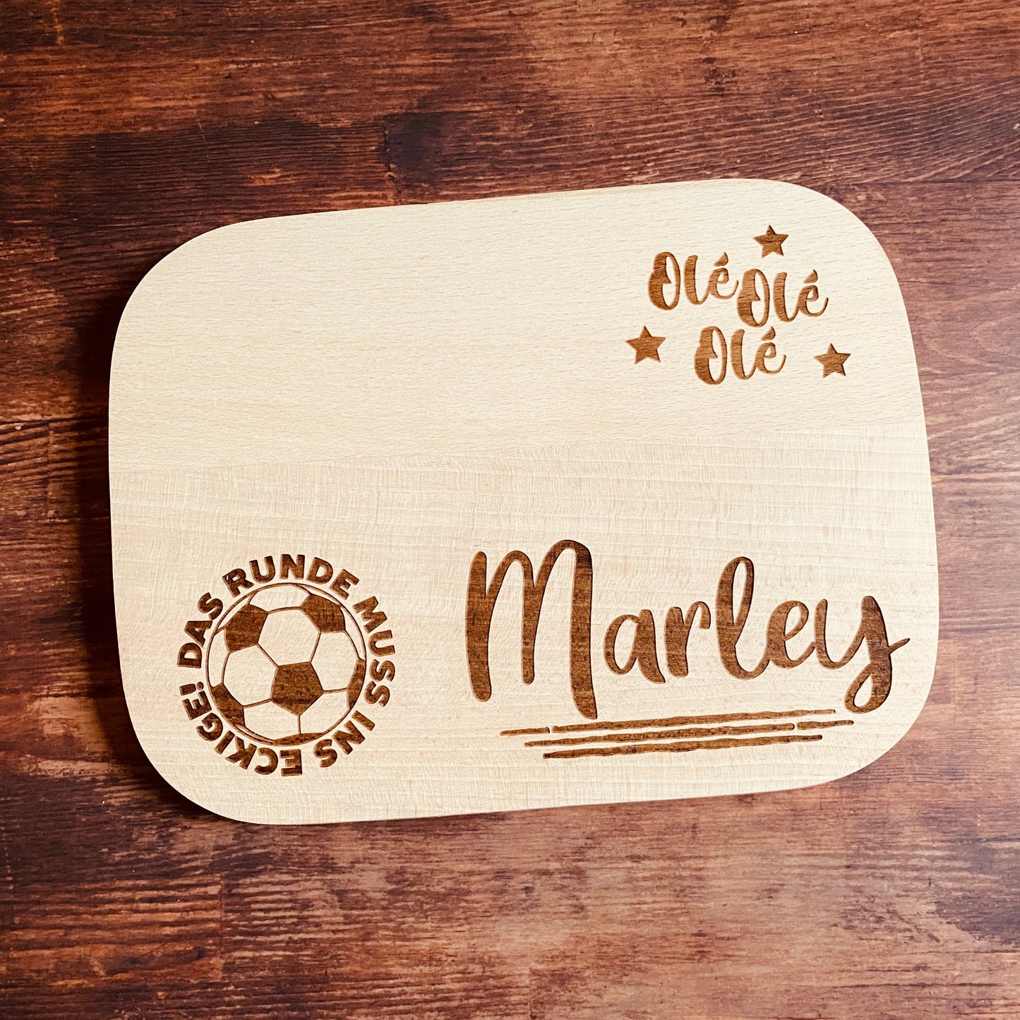 Frühstücksbrett personalisiertes Schneidebrett Geschenk Fußball