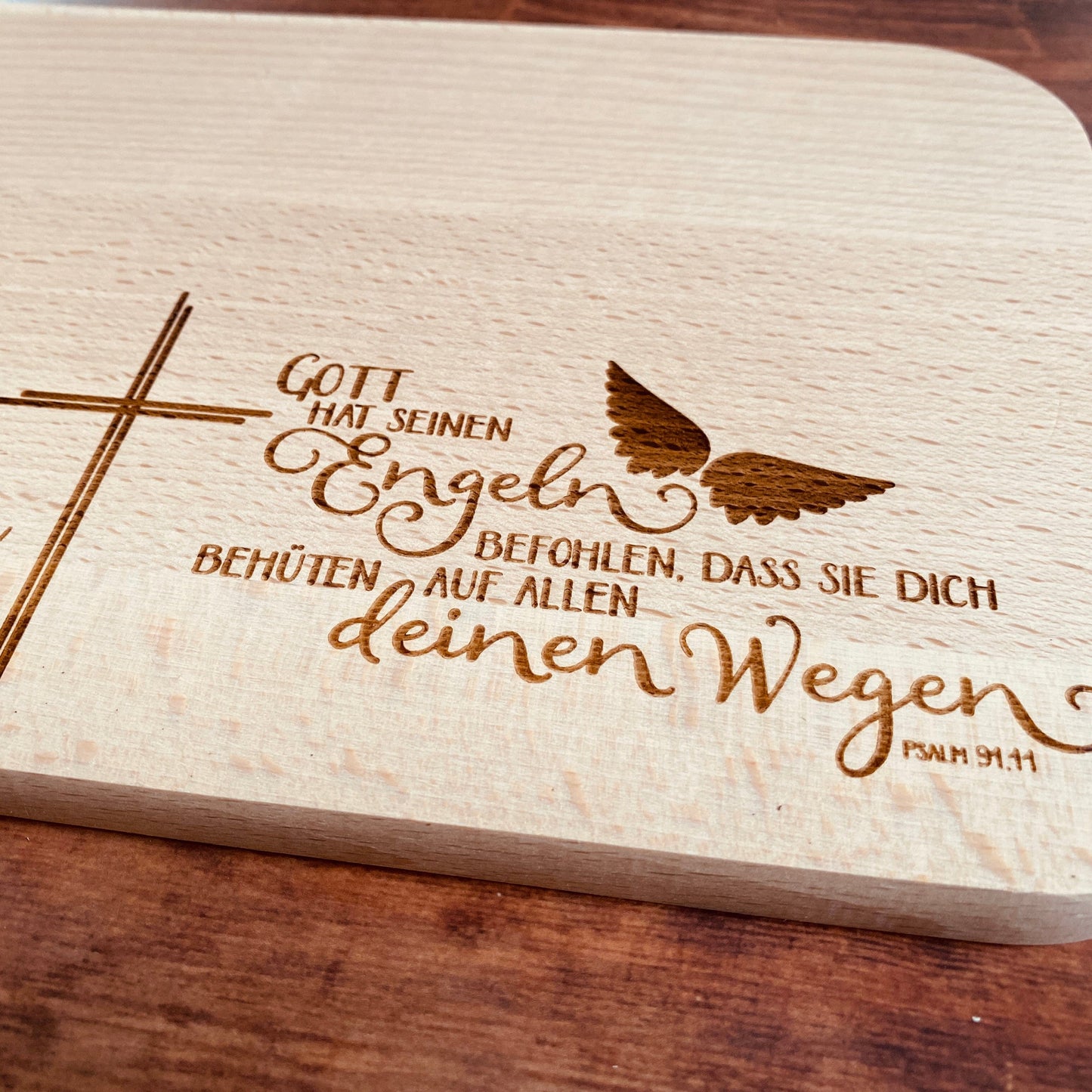Personalisiertes Schneidebrett zur Konfirmation oder Taufe | Kinderschneidebrett mit Gravur | individuelles Konfirmations- oder Taufgeschenk