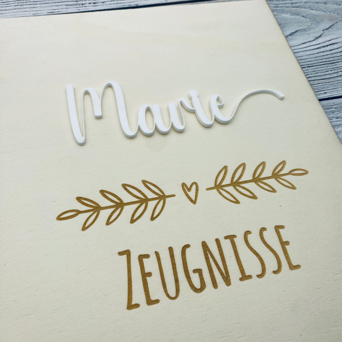 Zeugnismappe personalisiert aus Holz | Geschenk zum Schulstart | Zeugnisordner mit Namen | Einschulungsgeschenk für Mädchen und Jungen