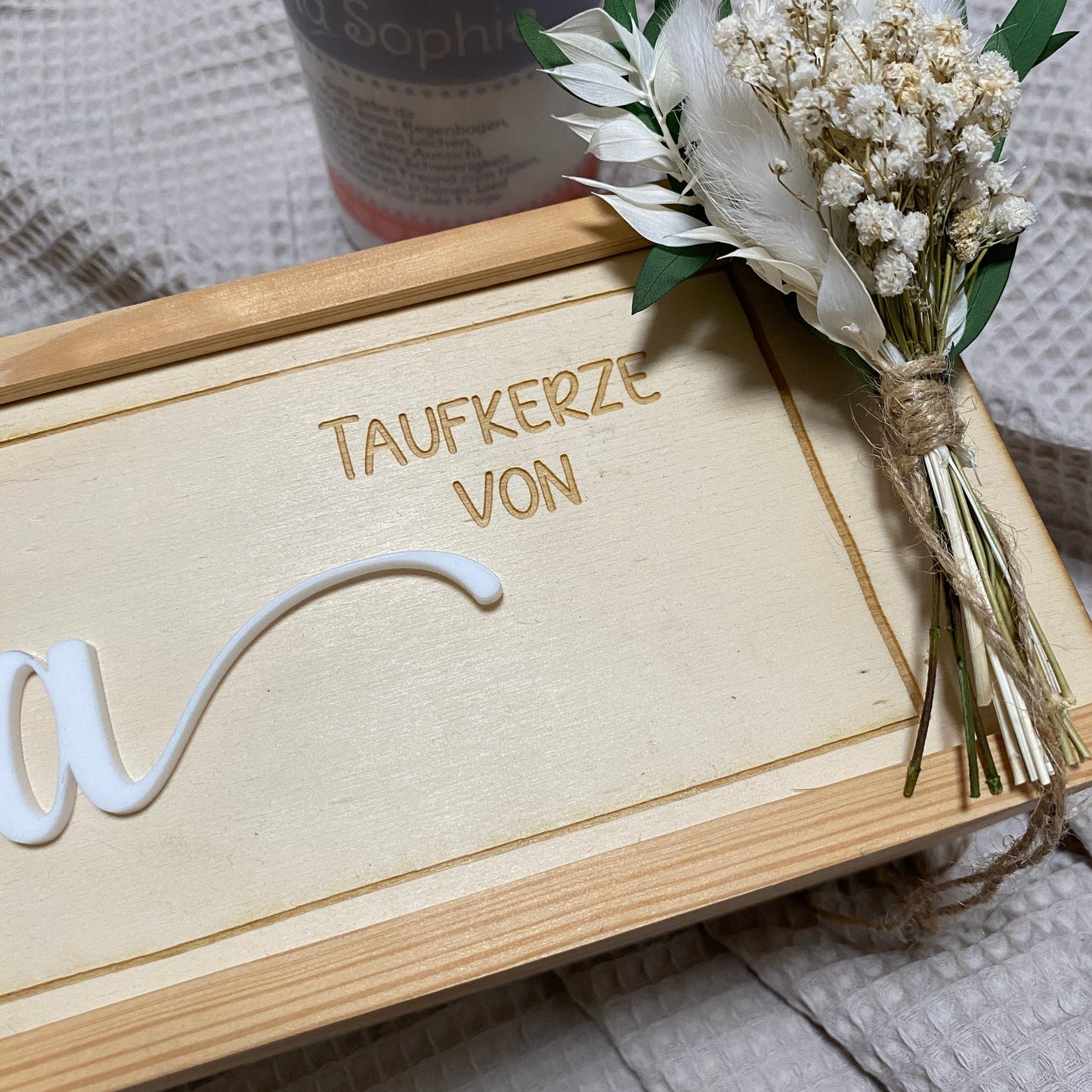 Personalisierte Aufbewahrungsbox für Taufkerzen – Individuelle Kerzenbox mit Namen für unvergessliche Erinnerungen