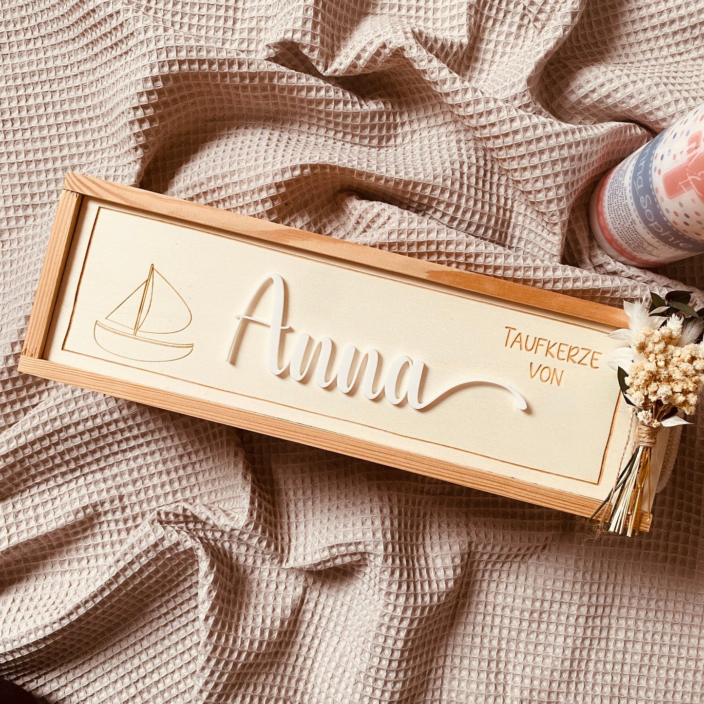 Personalisierte Aufbewahrungsbox für Taufkerzen – Individuelle Kerzenbox mit Namen für unvergessliche Erinnerungen