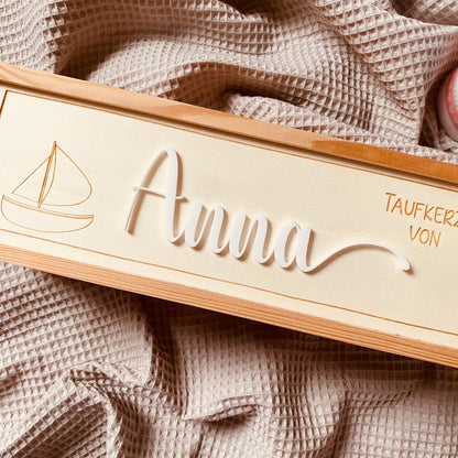 Personalisierte Aufbewahrungsbox für Taufkerzen – Individuelle Kerzenbox mit Namen für unvergessliche Erinnerungen