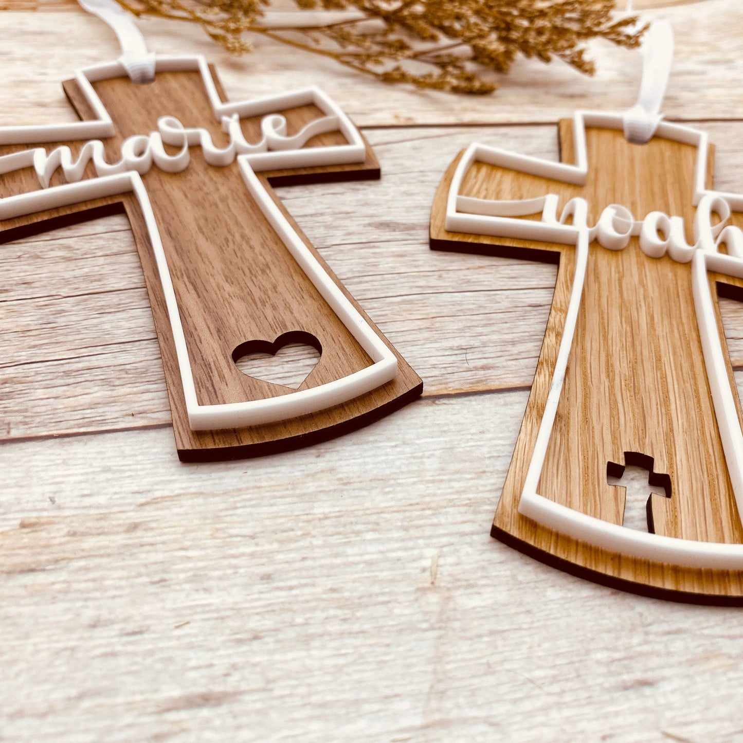 Kreuz zur Taufe | Holzkreuz zur Konfirmation | Kommunionskreuz als Geschenk | Kinderkreuz mit Namen | Geschenk für das Patenkind