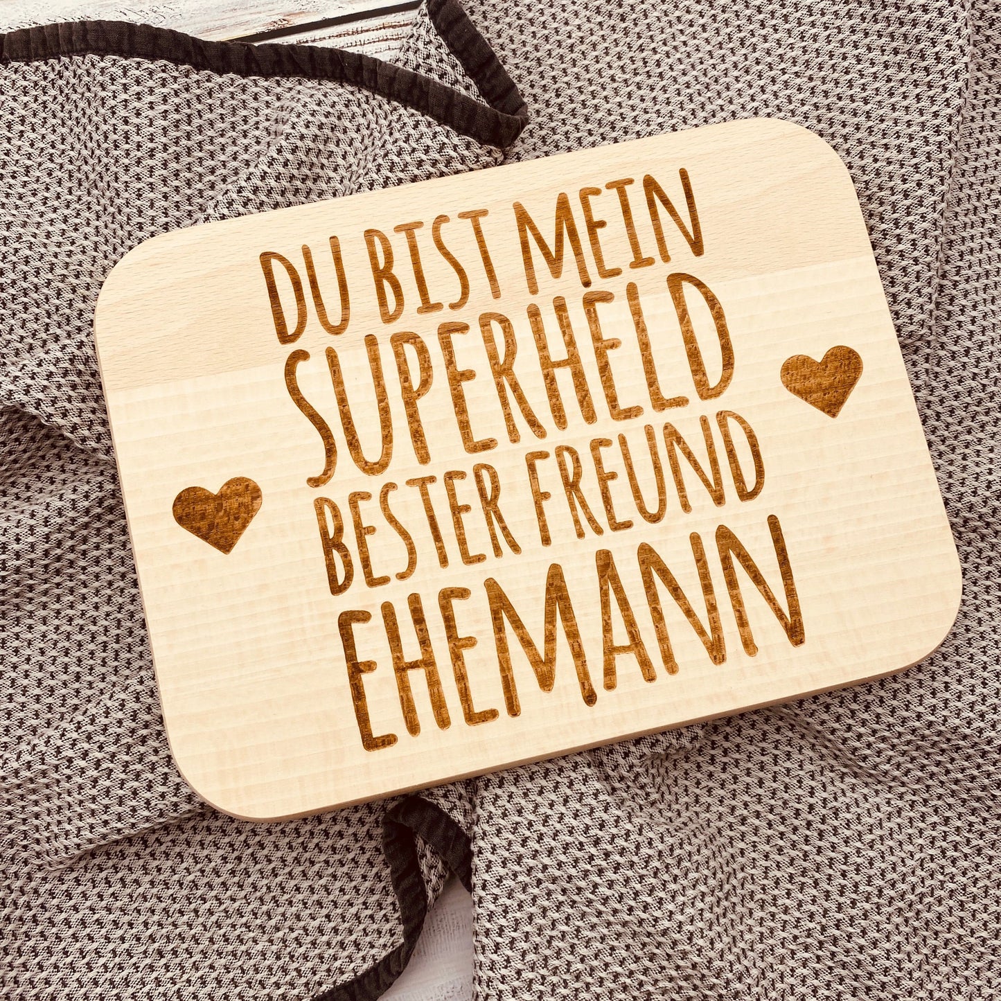 Holzbrett mit Gravur – Geschenk für Ehemann „Du bist mein Superheld, bester Freund“ – personalisiertes Deko-Schild Liebe & Partnerschaft
