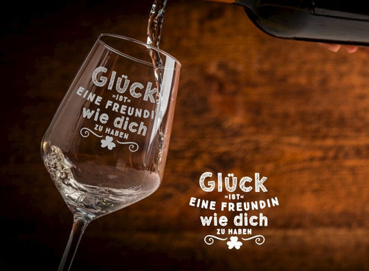 Individuelle Weingläser mit Gravur – Persönliches Geschenk für die beste Freundin