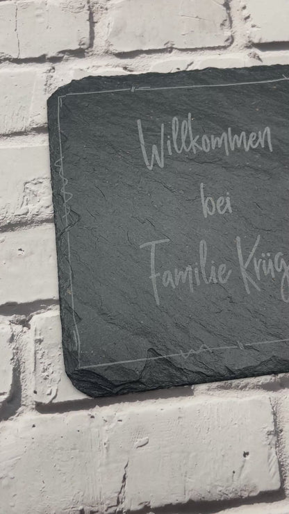 Personalisiertes Haustürschild aus Schiefer | Individuelles Türschild mit Gravur | Handgefertigtes Schiefer-Türschild | Geschenk zum Einzug